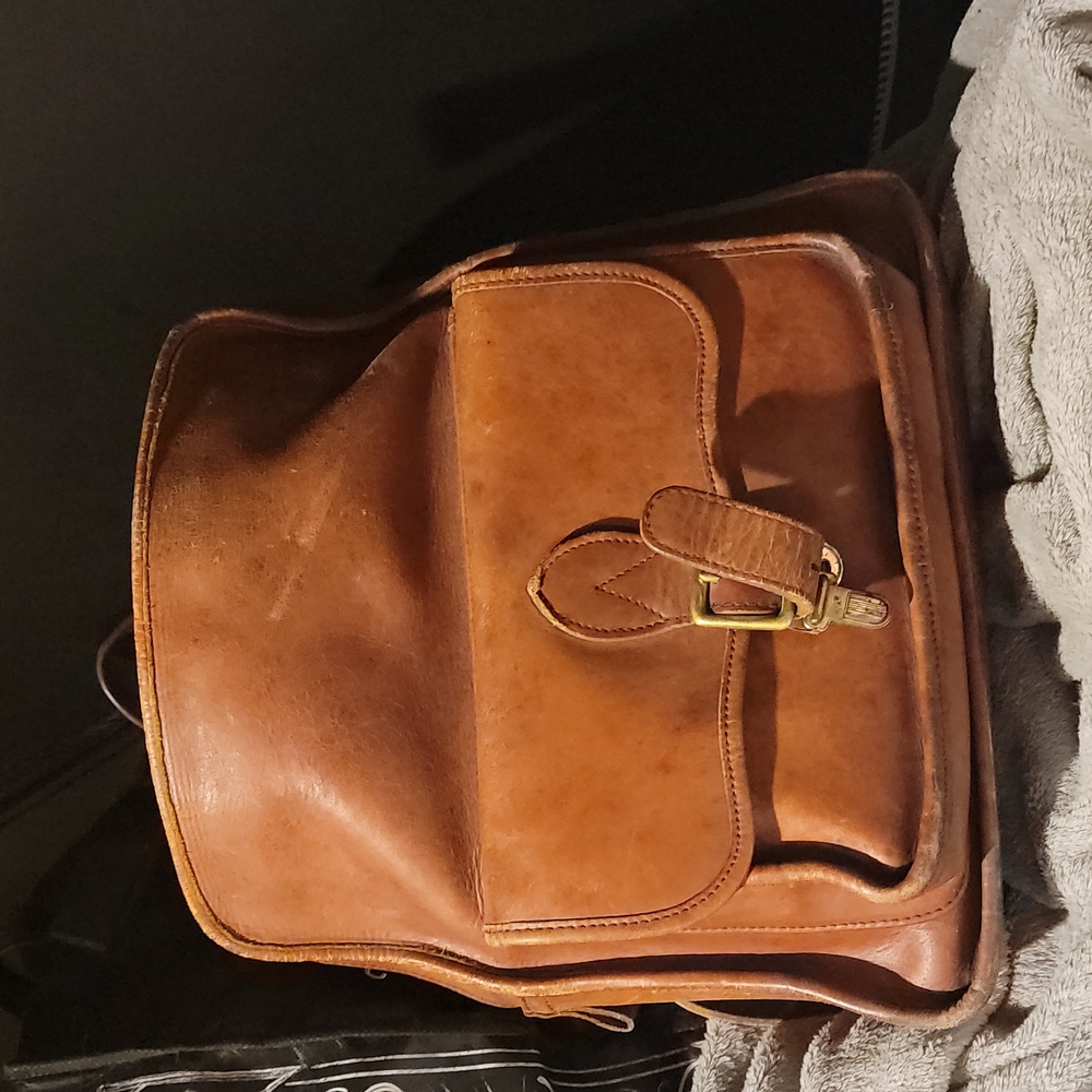 M. London Vintage Leather Overshoulder Backpack Purse